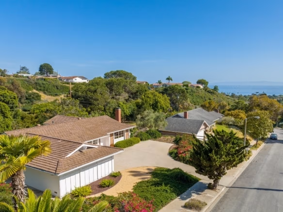 734 Westwood Drive
