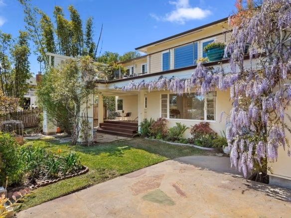 2712 El Prado Road