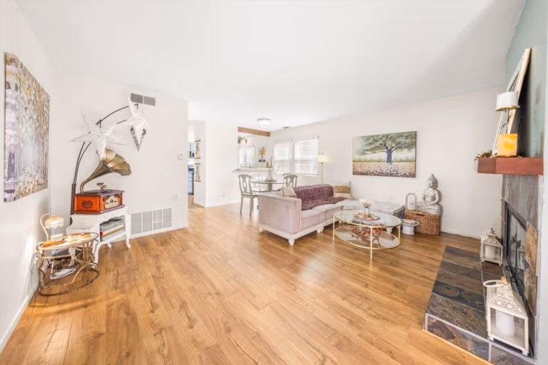 1407 San Pascual Street, B