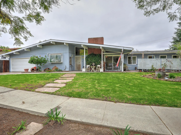 844 Iaiqua Ln